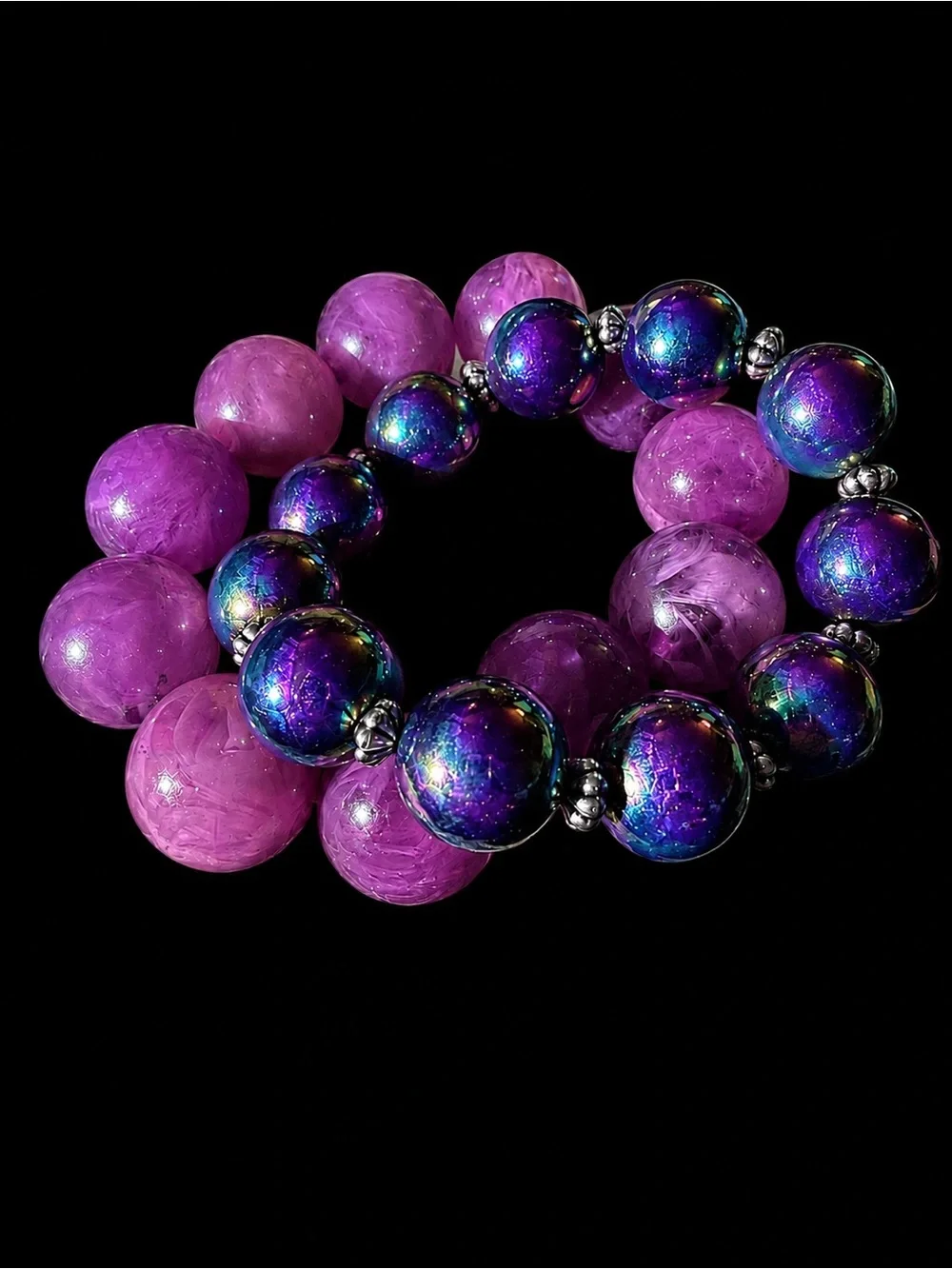 Pair of Acrylic Beaded Elastic Bracelets in Purple